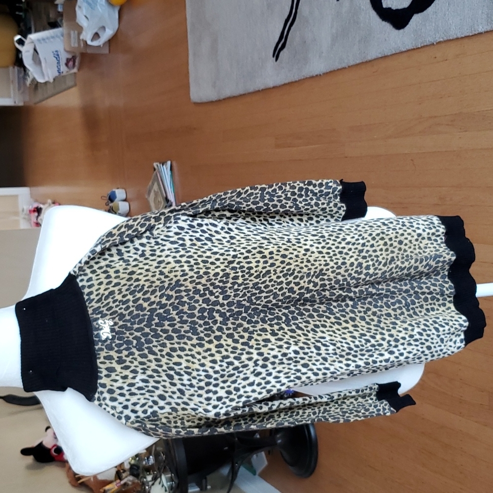 Dolce & Gabbana dress, size 5, Leppard color - Picture 7 of 8